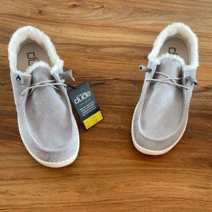 Hey dude shoe. Size 11